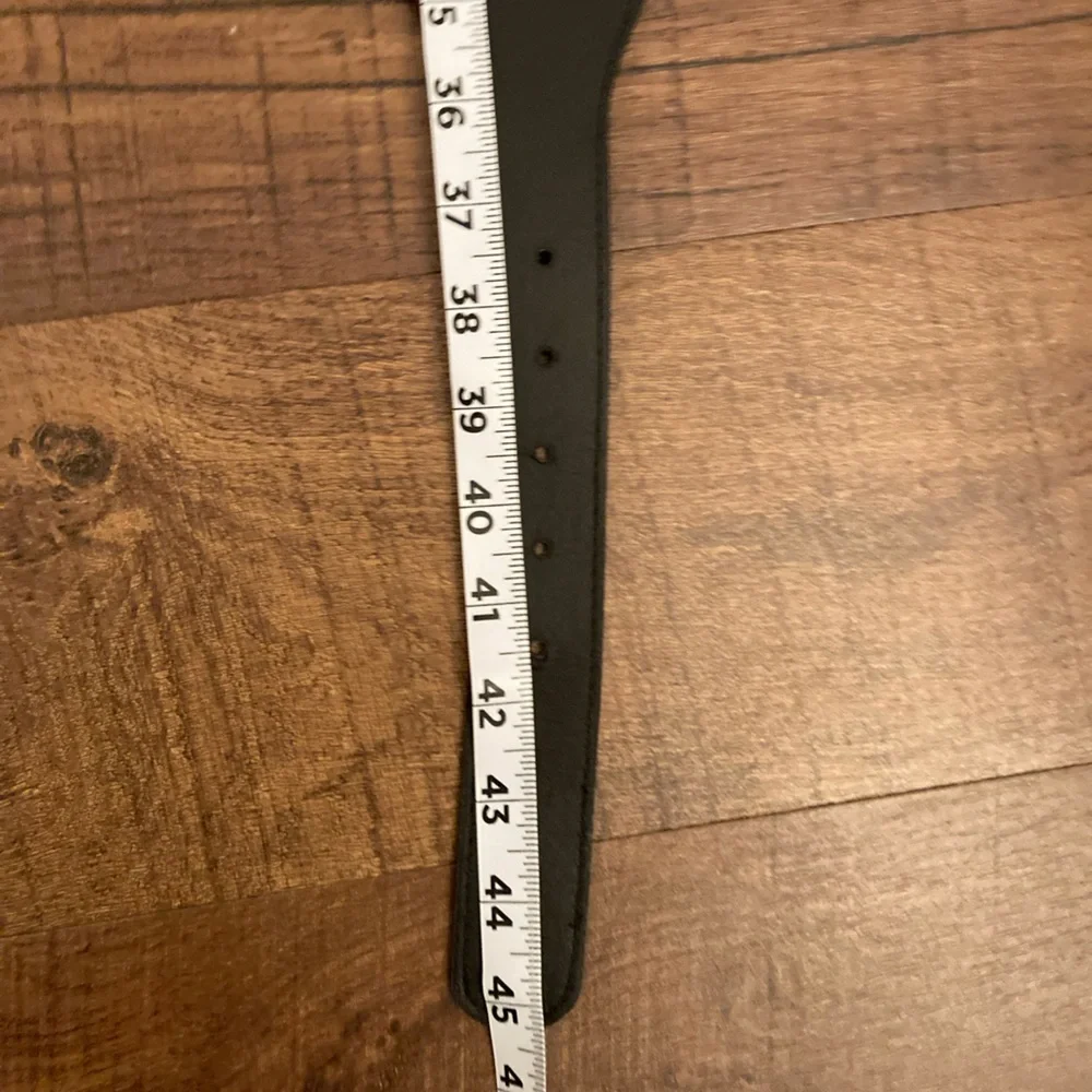 TORRID Faux Leather Stretch Buckle Belt Black Gold Accent Plus 3X Torrid Size 3